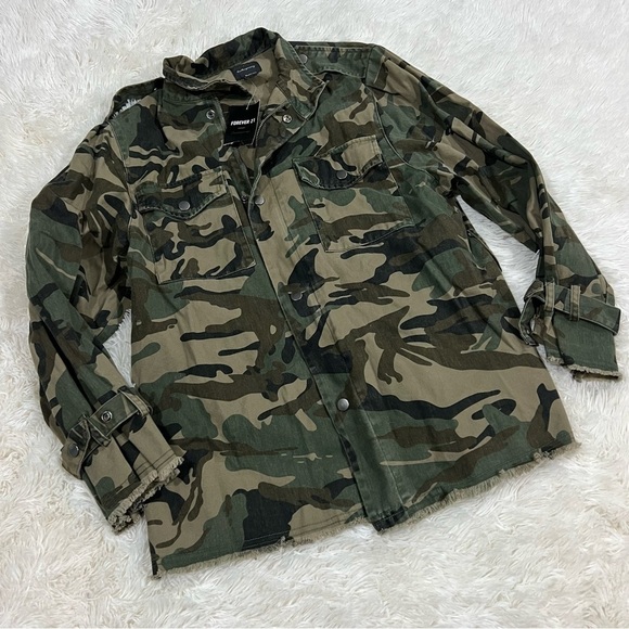 Forever 21 Camo Utility Jacket NWT - Picture 1 of 11